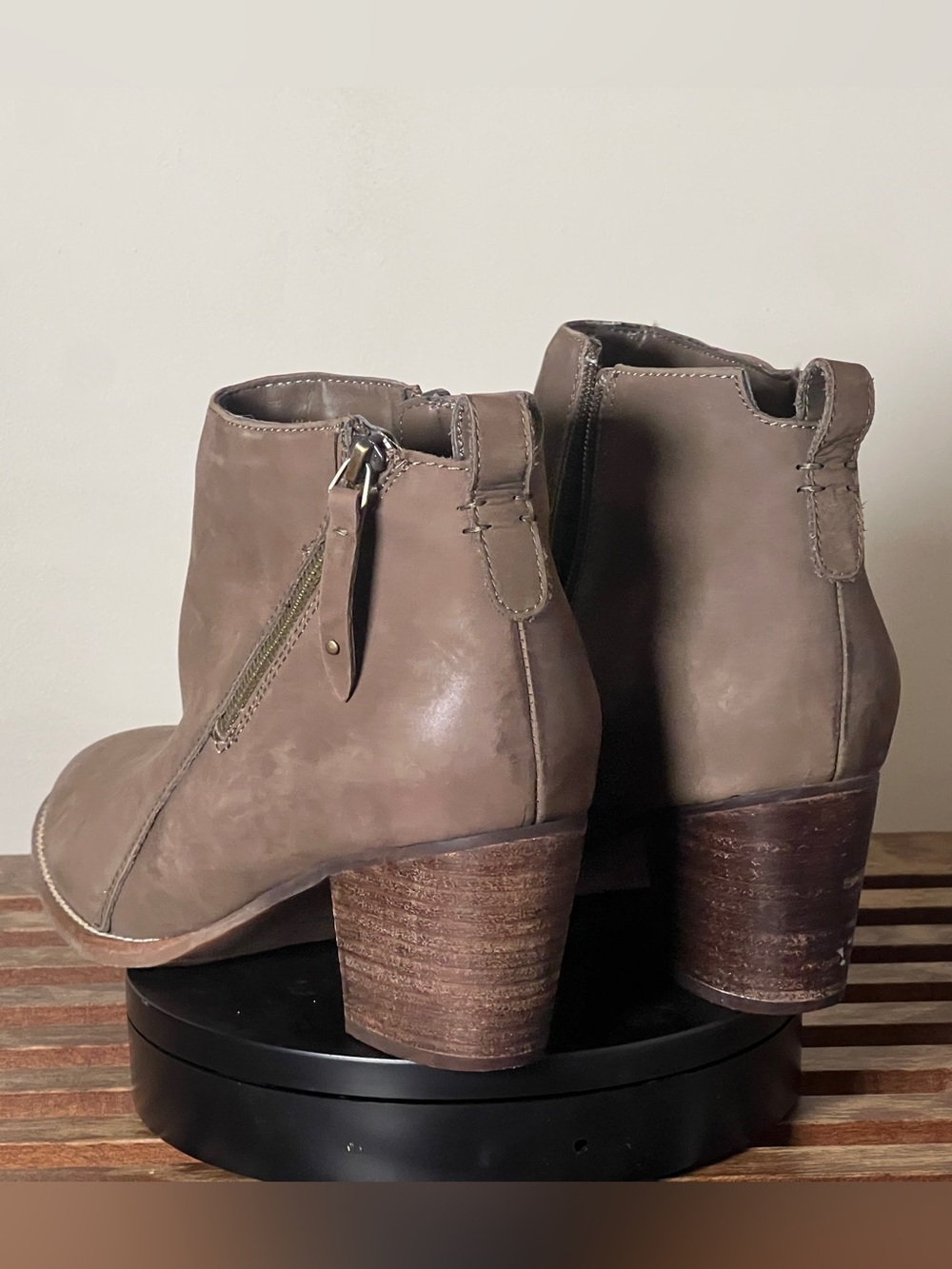 Aqua College Nancy - Taupe Leather Ankle Boots - US 12 - Picture 4 of 12